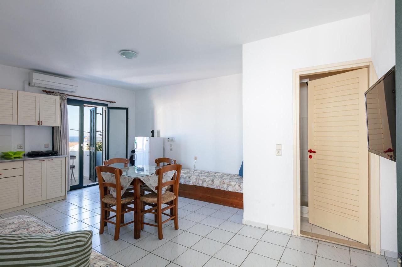 Konaki Studios & Apartments Pánormos Екстериор снимка